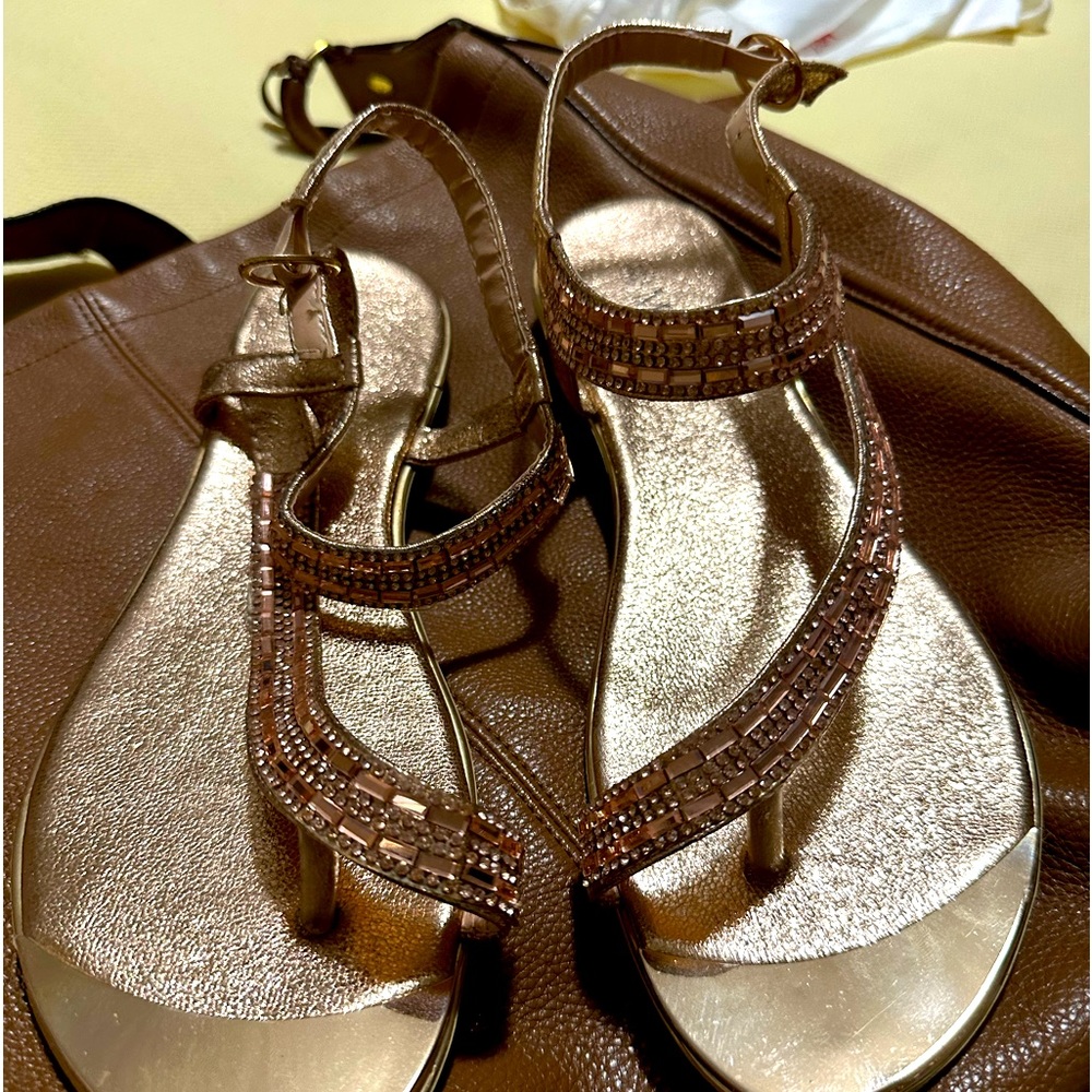 Beautiful Nelly Rose gold Sandals